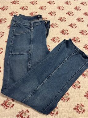 GAP Women’s Baby Boot-Cut Jeans in Mid Blue Wash